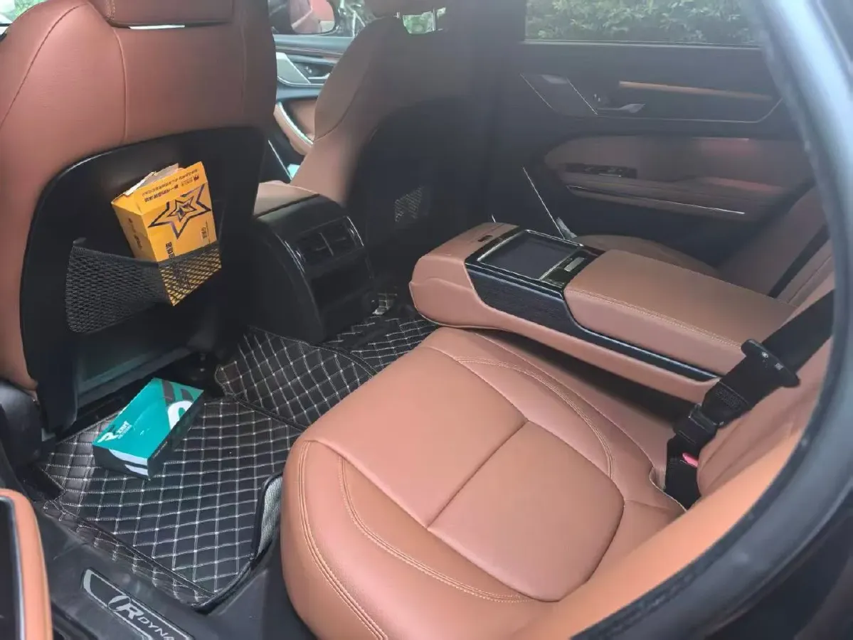 2022 Jaguar XFL 2.0T 250HP L4 8AT,autocango,china used car exporter,china ev exporter,chinese used car exporter,chinese used ev exporter