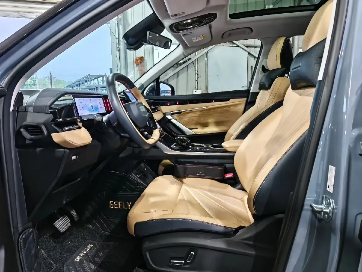 2023 Geely StarRay 1.5T 181HP L4 7DCT,autocango,china used car exporter,china ev exporter,chinese used car exporter,chinese used ev exporter