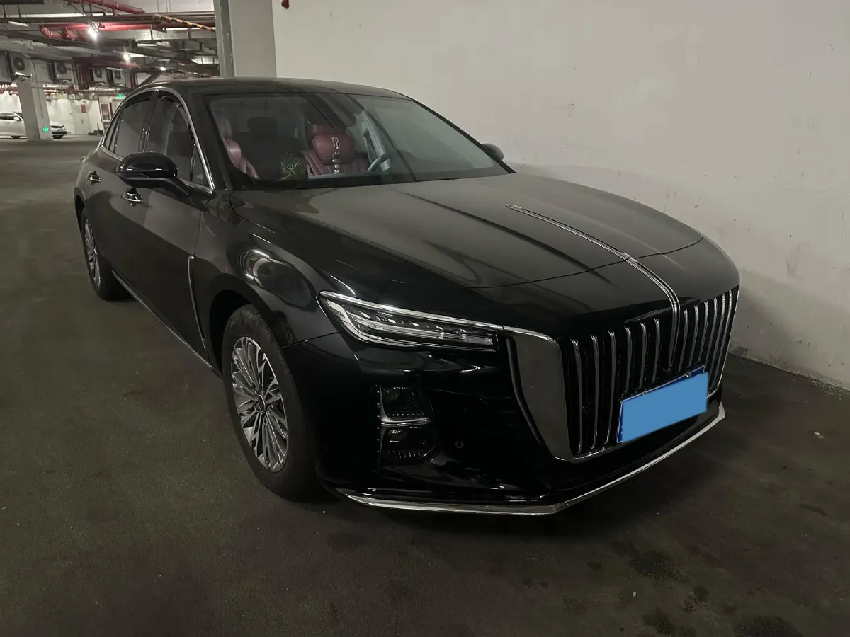 2025 HongQi HS3 1.5T 150HP L4 1DHT PHEV,autocango,china used car exporter,china ev exporter,chinese used car exporter,chinese used ev exporter