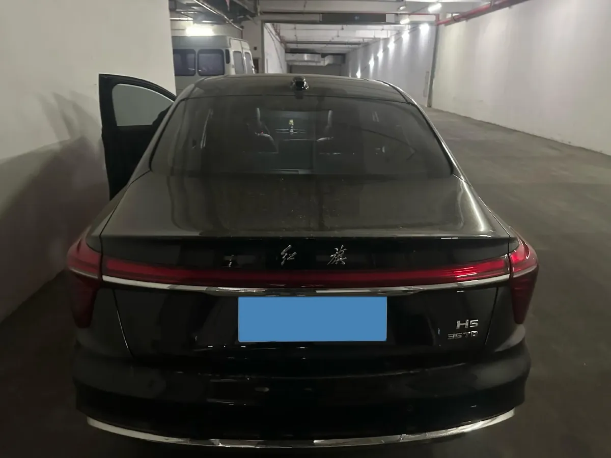 2025 HongQi HS3 1.5T 150HP L4 1DHT PHEV,autocango,china used car exporter,china ev exporter,chinese used car exporter,chinese used ev exporter