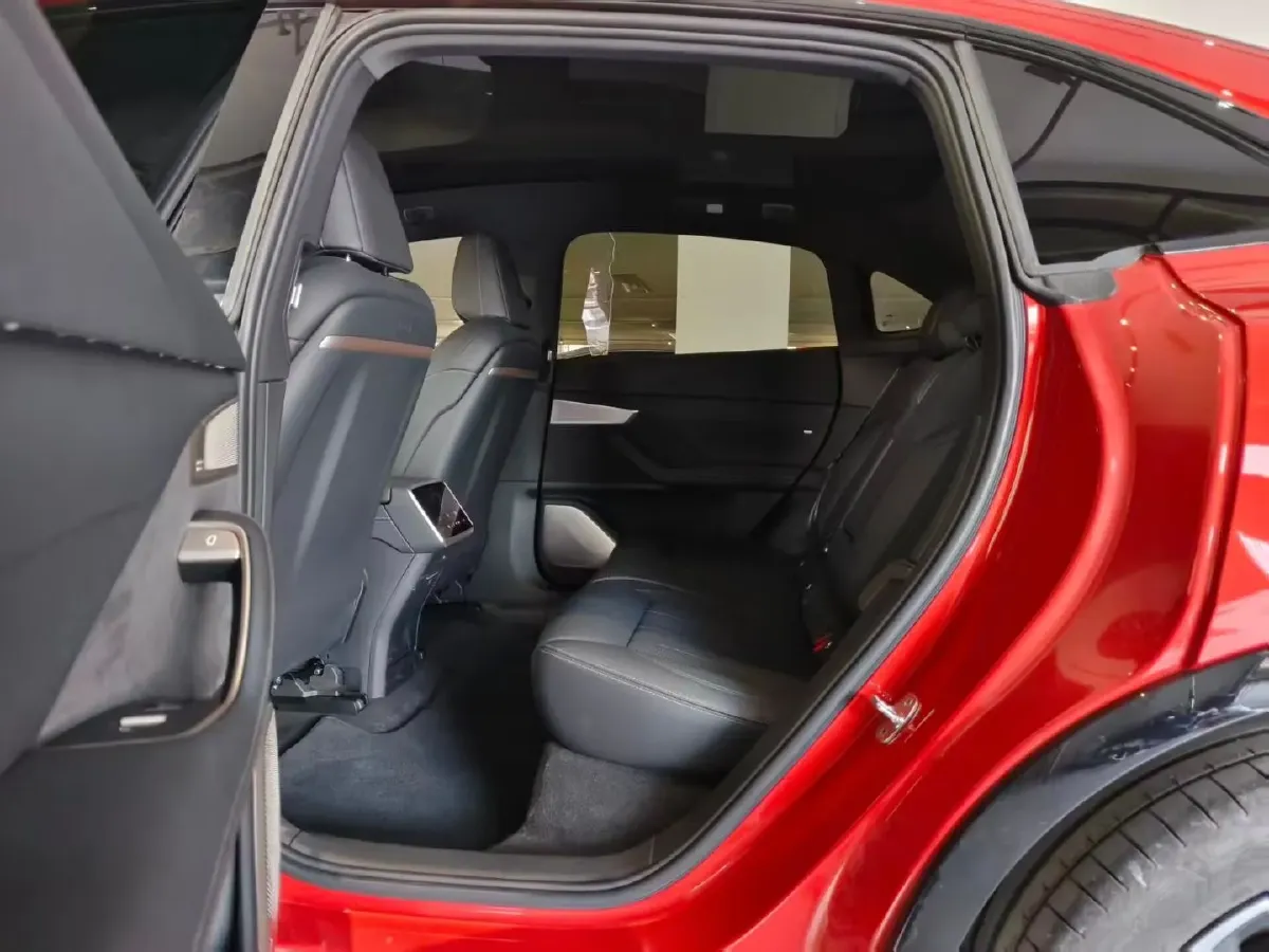 2024 ONVO L60 BEV 60KWH,autocango,china used car exporter,china ev exporter,chinese used car exporter,chinese used ev exporter