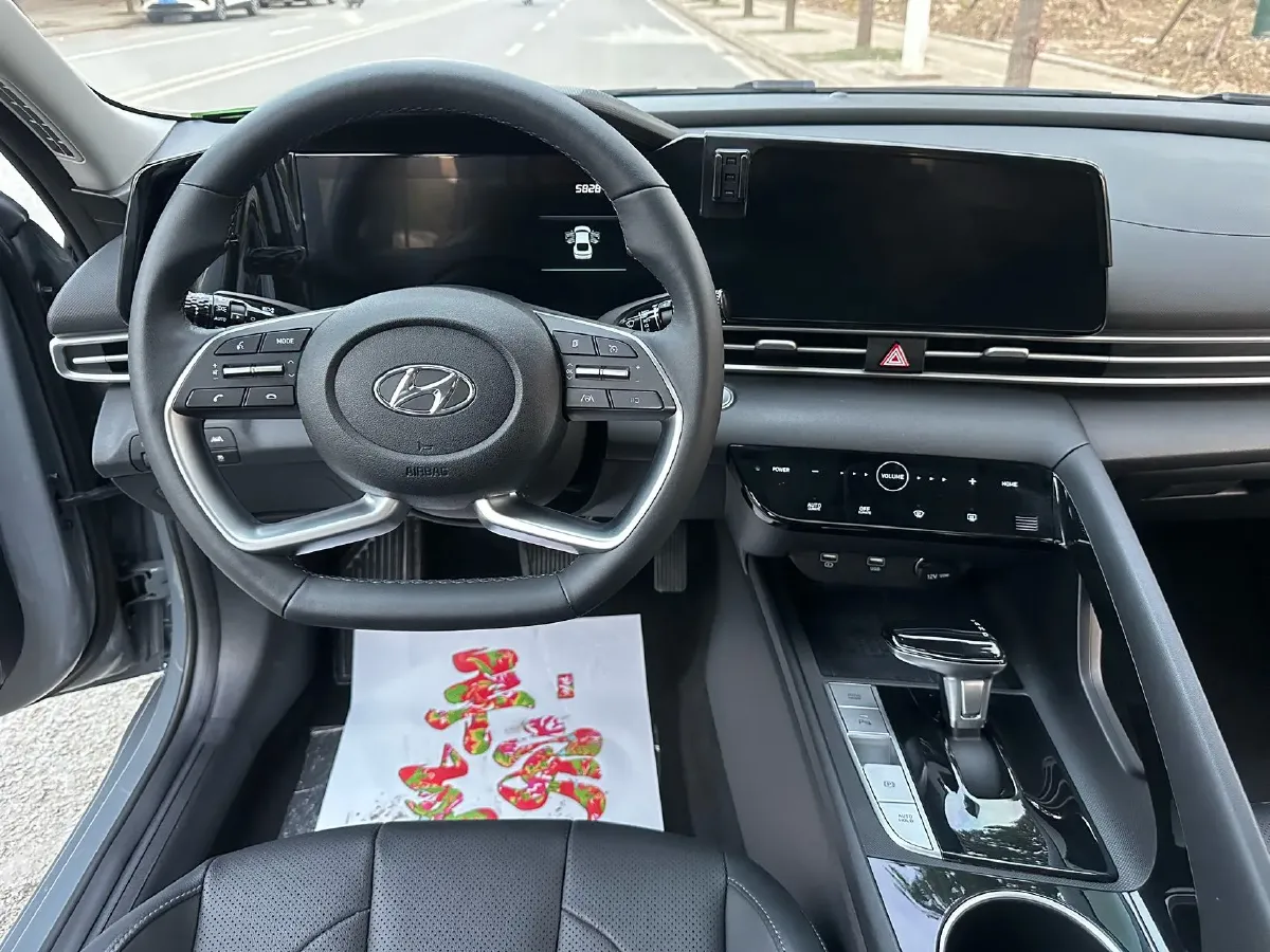 2021 Hyundai Elantra 1.5L 115HP L4 CVT,autocango,china used car exporter,china ev exporter,chinese used car exporter,chinese used ev exporter