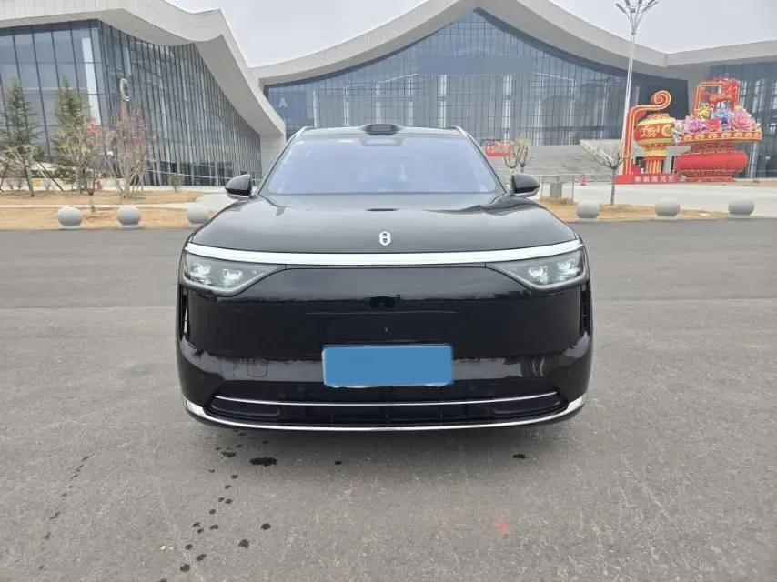 2025 AITO AITO M8 REEV 160HP REEV 53.4KWH,autocango,china used car exporter,china ev exporter,chinese used car exporter,chinese used ev exporter