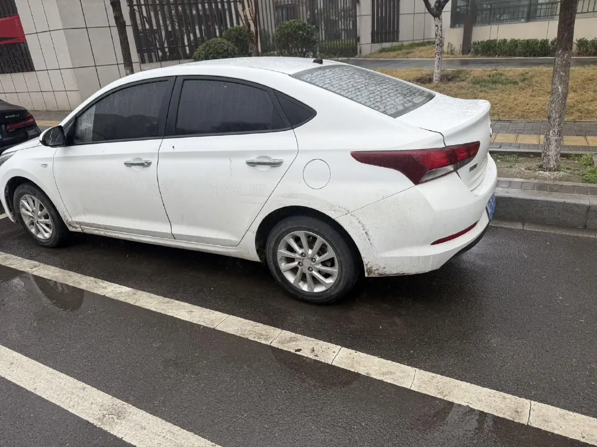 2016 Hyundai Verna 1.4L 100HP L4 6AT,autocango,china used car exporter,china ev exporter,chinese used car exporter,chinese used ev exporter