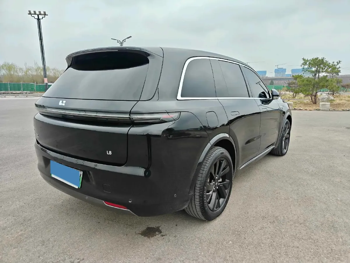 2023 Li L8 Range Extended 154HP REEV 40.9KWH,autocango,china used car exporter,china ev exporter,chinese used car exporter,chinese used ev exporter