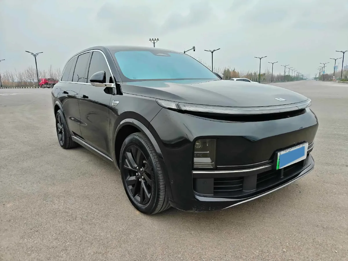 2023 Li L8 Range Extended 154HP REEV 40.9KWH,autocango,china used car exporter,china ev exporter,chinese used car exporter,chinese used ev exporter
