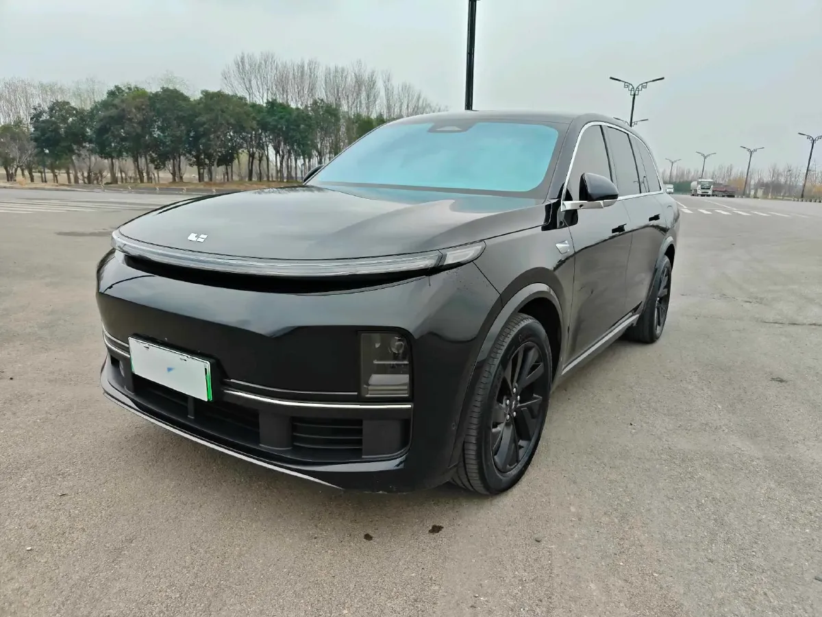 2023 Li L8 Range Extended 154HP REEV 40.9KWH,autocango,china used car exporter,china ev exporter,chinese used car exporter,chinese used ev exporter
