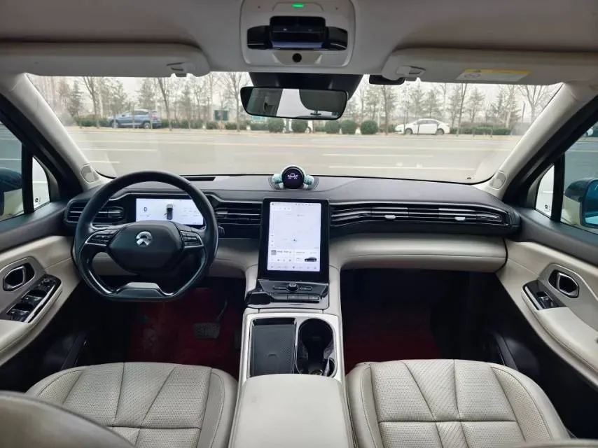 2018 NIO ES8 BEV 70KWH,autocango,china used car exporter,china ev exporter,chinese used car exporter,chinese used ev exporter