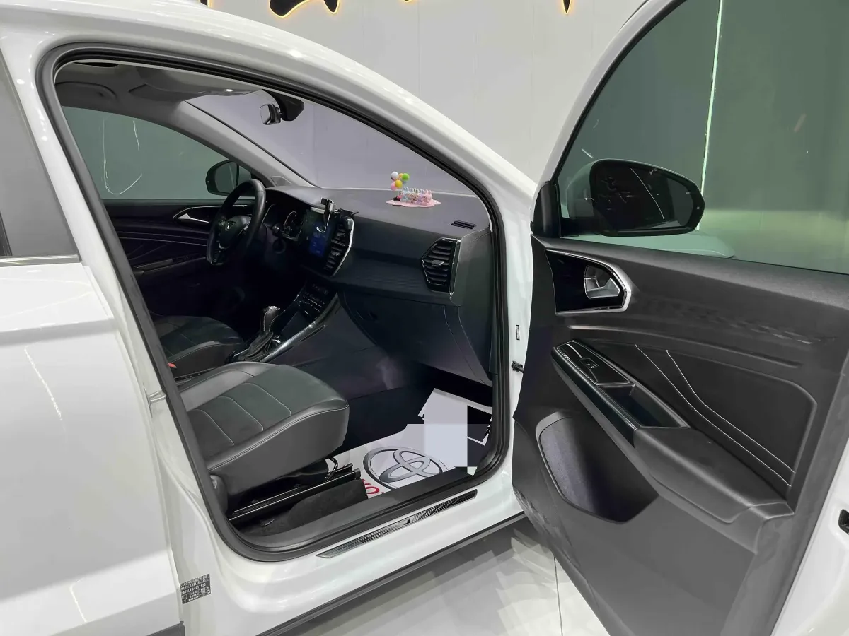 2021 Jetta VS7 1.4T 150HP L4 6AT,autocango,china used car exporter,china ev exporter,chinese used car exporter,chinese used ev exporter