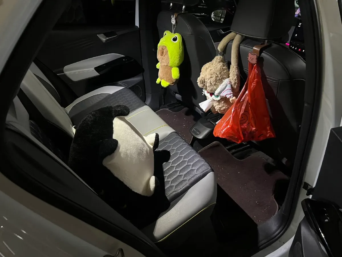 2023 Volkswagen ID.3 BEV 52.8KWH,autocango,china used car exporter,china ev exporter,chinese used car exporter,chinese used ev exporter