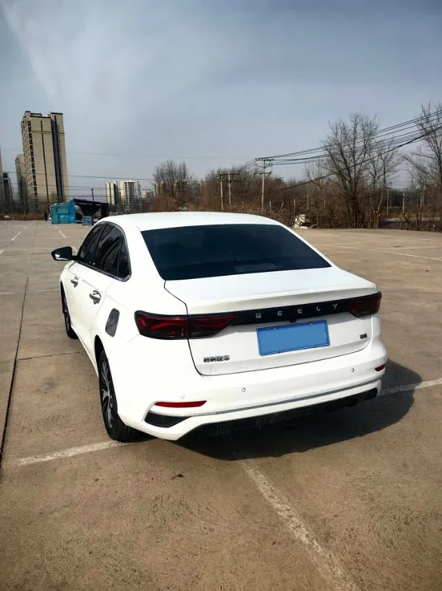 2025 Geely Emgrand 1.5L 127HP L4 CVT,autocango,china used car exporter,china ev exporter,chinese used car exporter,chinese used ev exporter