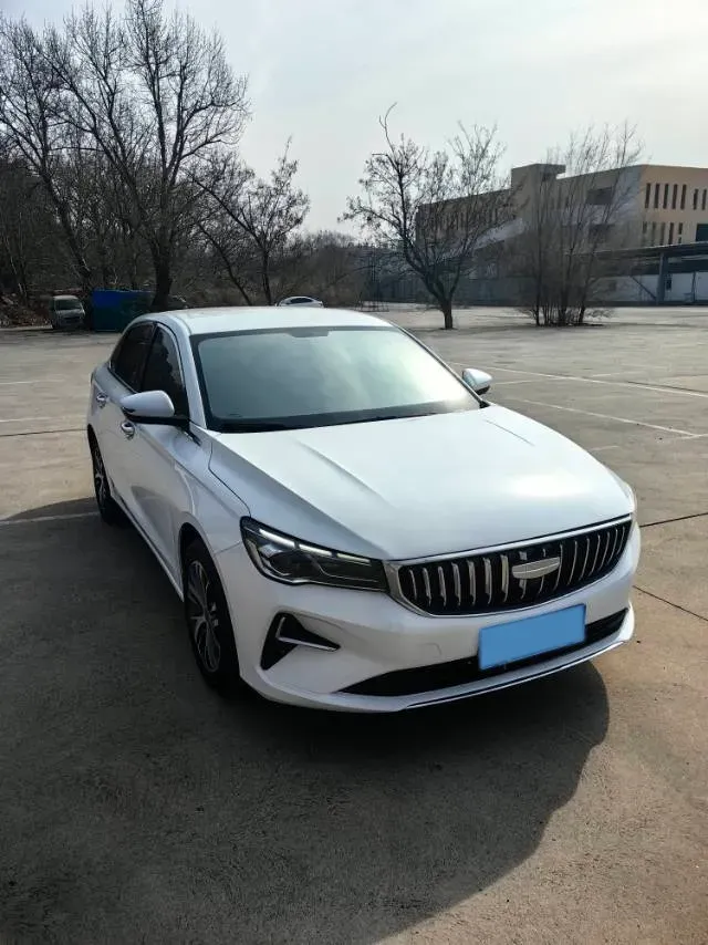 2025 Geely Emgrand 1.5L 127HP L4 CVT,autocango,china used car exporter,china ev exporter,chinese used car exporter,chinese used ev exporter