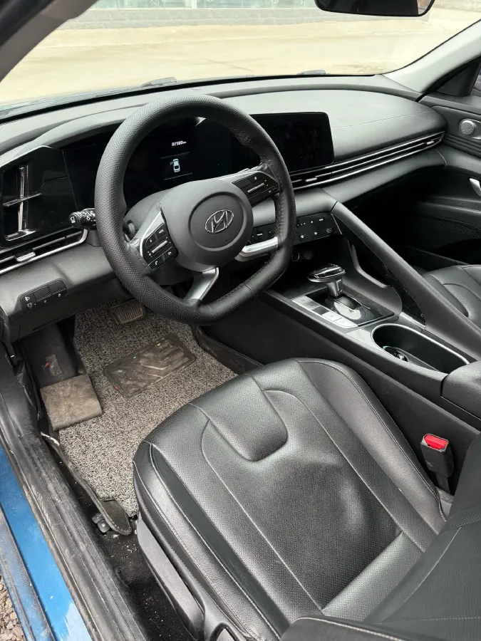 2021 Hyundai Elantra 1.5L 115HP L4 CVT,autocango,china used car exporter,china ev exporter,chinese used car exporter,chinese used ev exporter