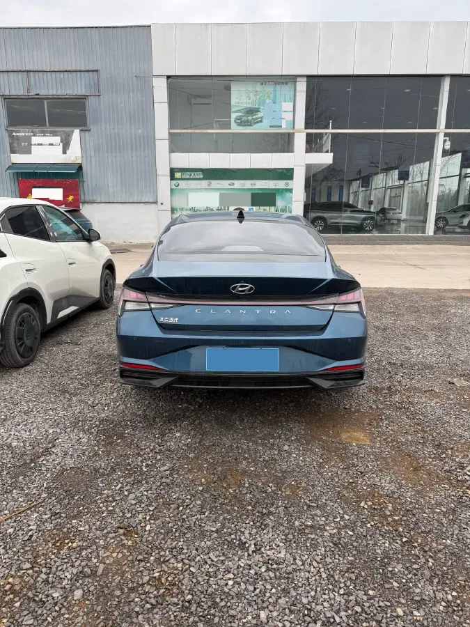 2021 Hyundai Elantra 1.5L 115HP L4 CVT,autocango,china used car exporter,china ev exporter,chinese used car exporter,chinese used ev exporter