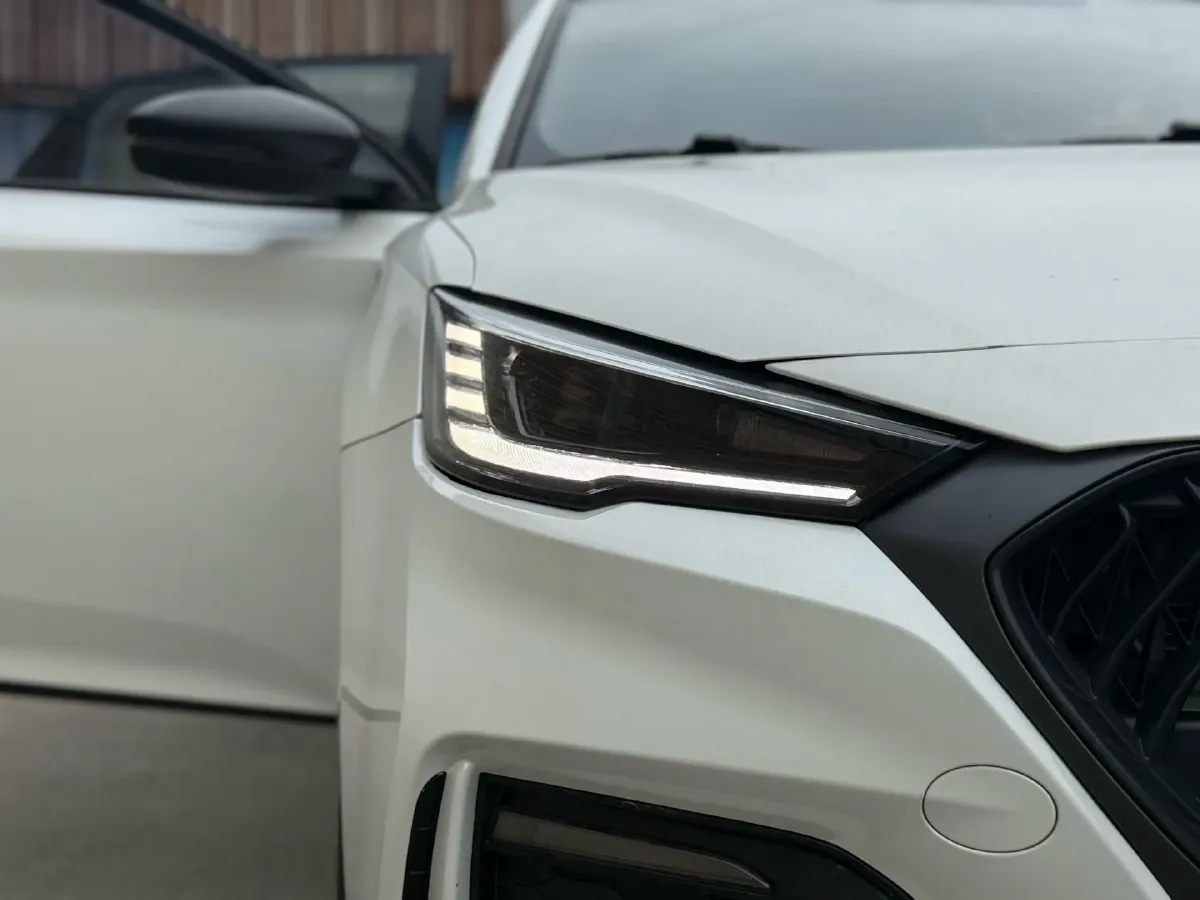 2020 MG MG6 1.5T 181HP L4 7DCT,autocango,china used car exporter,china ev exporter,chinese used car exporter,chinese used ev exporter