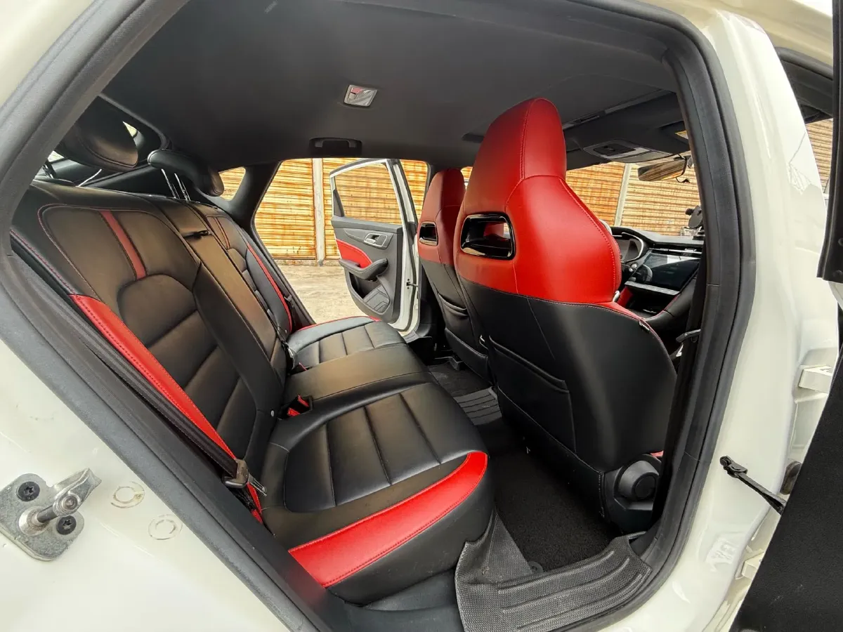 2020 MG MG6 1.5T 181HP L4 7DCT,autocango,china used car exporter,china ev exporter,chinese used car exporter,chinese used ev exporter