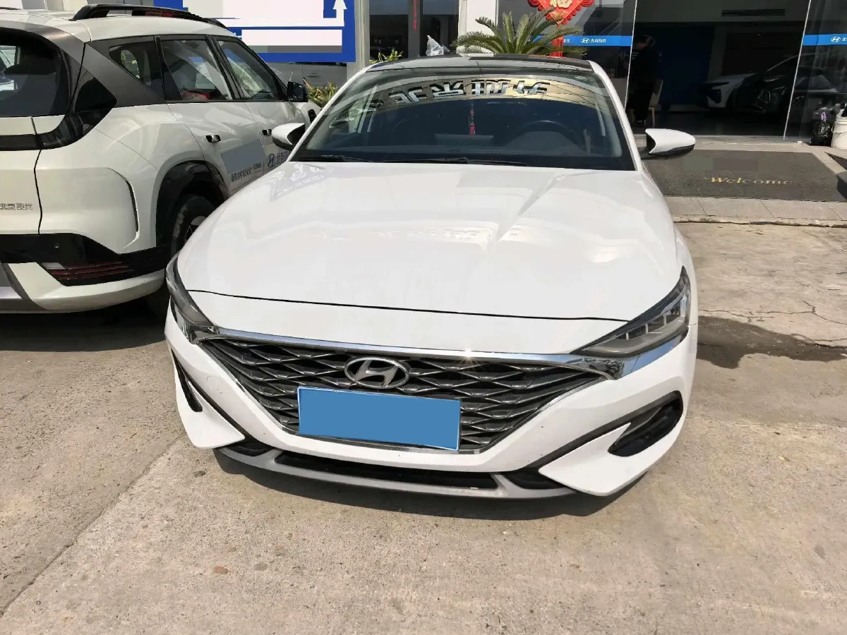 2019 Hyundai La Festa 1.6T 190HP L4 7DCT,autocango,china used car exporter,china ev exporter,chinese used car exporter,chinese used ev exporter