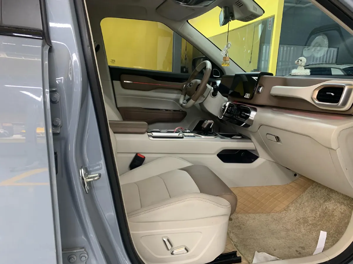 2020 Geely ICON 1.5T 177HP L3 7DCT,autocango,china used car exporter,china ev exporter,chinese used car exporter,chinese used ev exporter