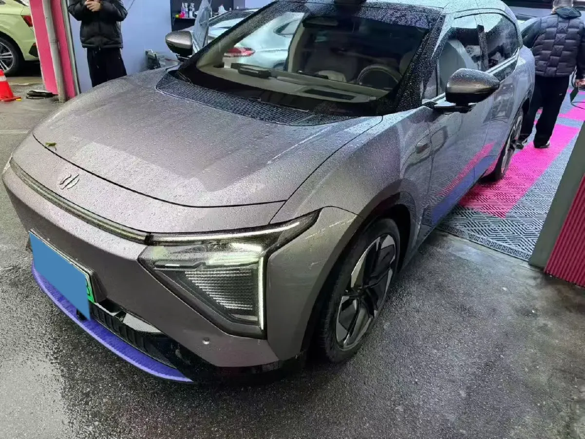2023 HiPhi Y BEV 76.6KWH,autocango,china used car exporter,china ev exporter,chinese used car exporter,chinese used ev exporter