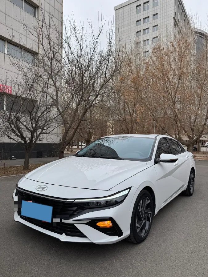 2023 Hyundai Elantra 1.5L 115HP L4 CVT,autocango,china used car exporter,china ev exporter,chinese used car exporter,chinese used ev exporter