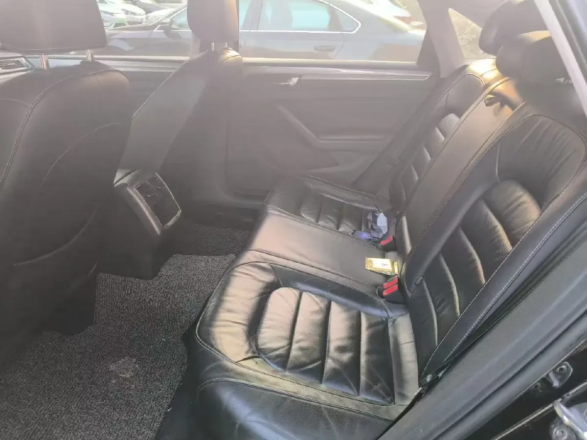 2017 Volkswagen Passat 1.4T 150HP L4 7DCT,autocango,china used car exporter,china ev exporter,chinese used car exporter,chinese used ev exporter