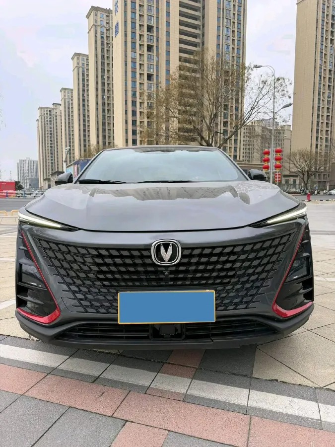 2021 ChangAn UNI-T 1.5T 180HP L4 7DCT,autocango,china used car exporter,china ev exporter,chinese used car exporter,chinese used ev exporter