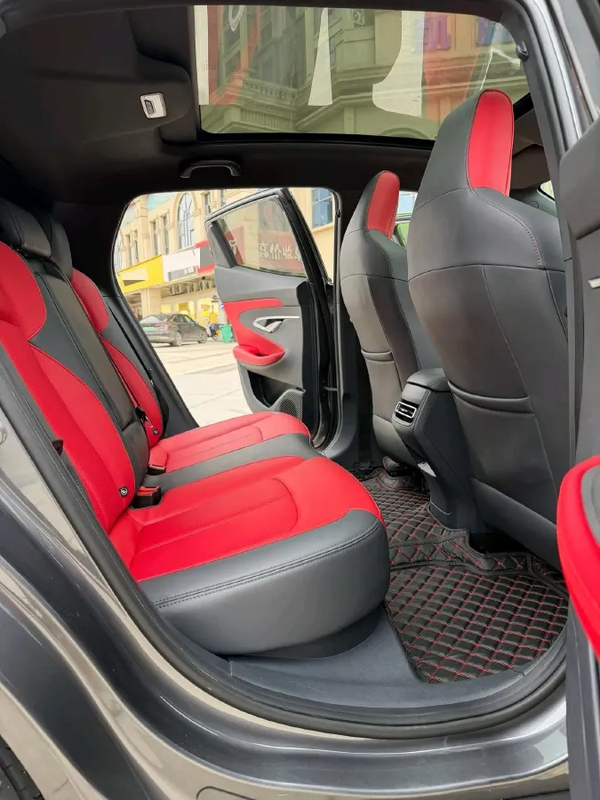 2021 ChangAn UNI-T 1.5T 180HP L4 7DCT,autocango,china used car exporter,china ev exporter,chinese used car exporter,chinese used ev exporter