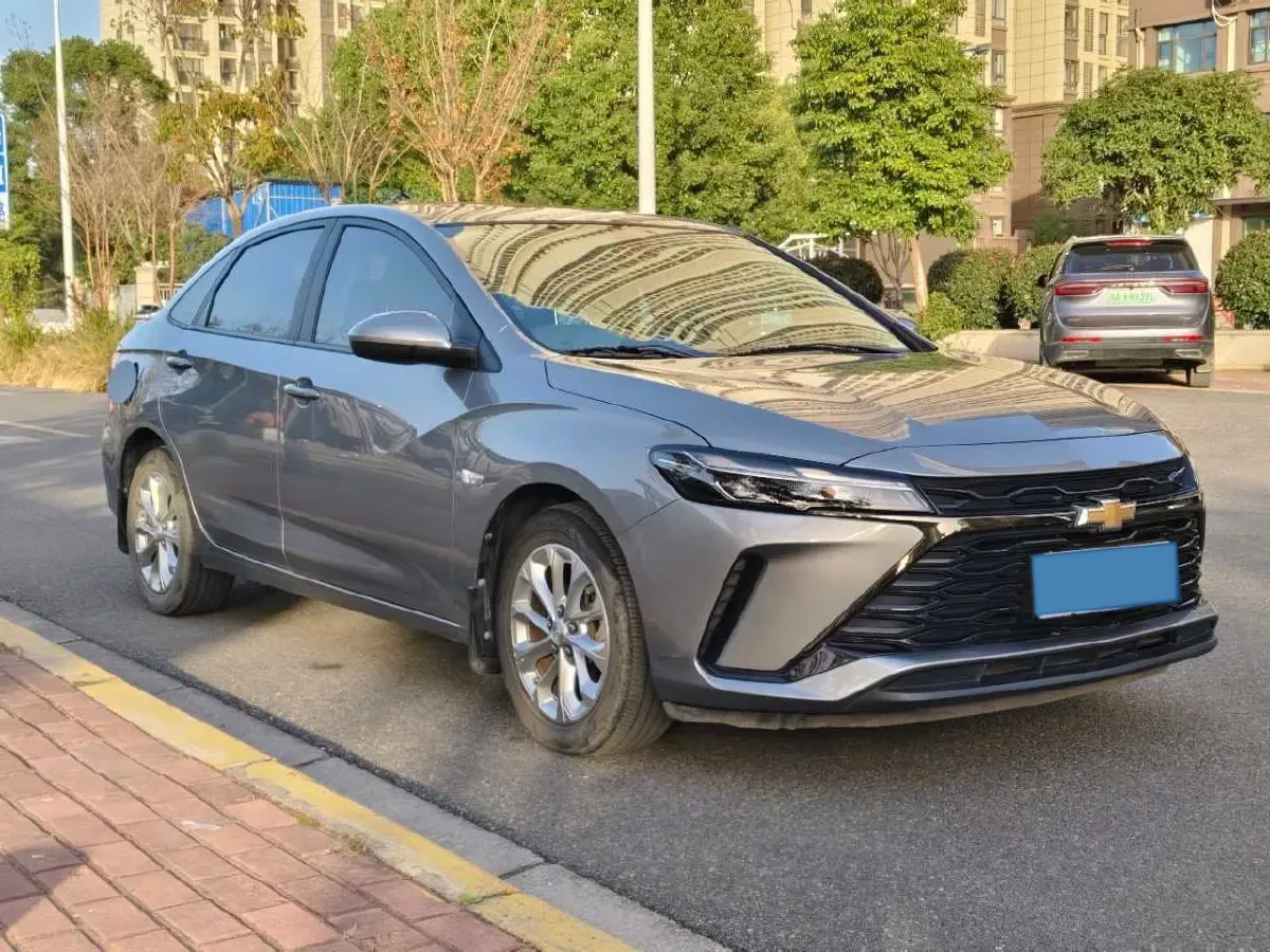 2023 Chevrolet Monza 1.5L 113HP L4 6DCT,autocango,china used car exporter,china ev exporter,chinese used car exporter,chinese used ev exporter