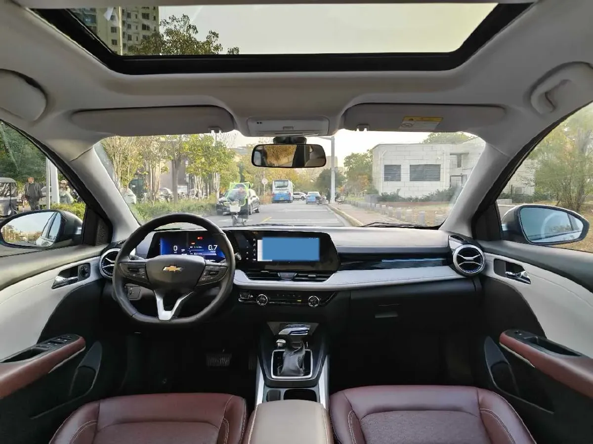 2023 Chevrolet Monza 1.5L 113HP L4 6DCT,autocango,china used car exporter,china ev exporter,chinese used car exporter,chinese used ev exporter