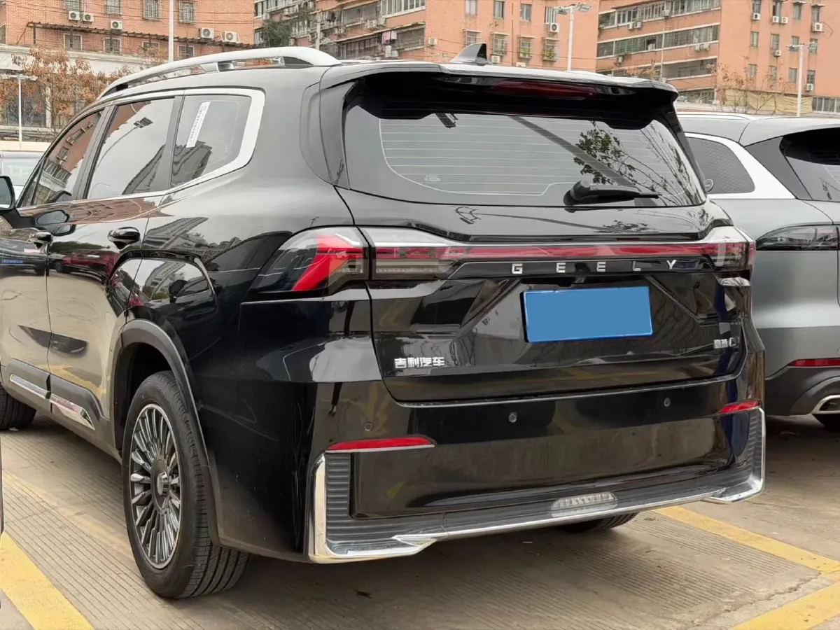 2025 Geely Okavango L 2.0T 218HP L4 7DCT,autocango,china used car exporter,china ev exporter,chinese used car exporter,chinese used ev exporter