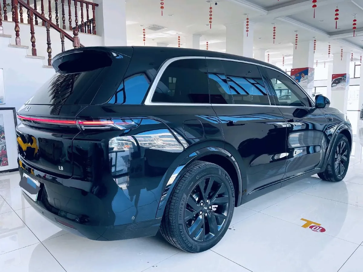2023 Li L8 Range Extended 154HP REEV 40.9KWH,autocango,china used car exporter,china ev exporter,chinese used car exporter,chinese used ev exporter