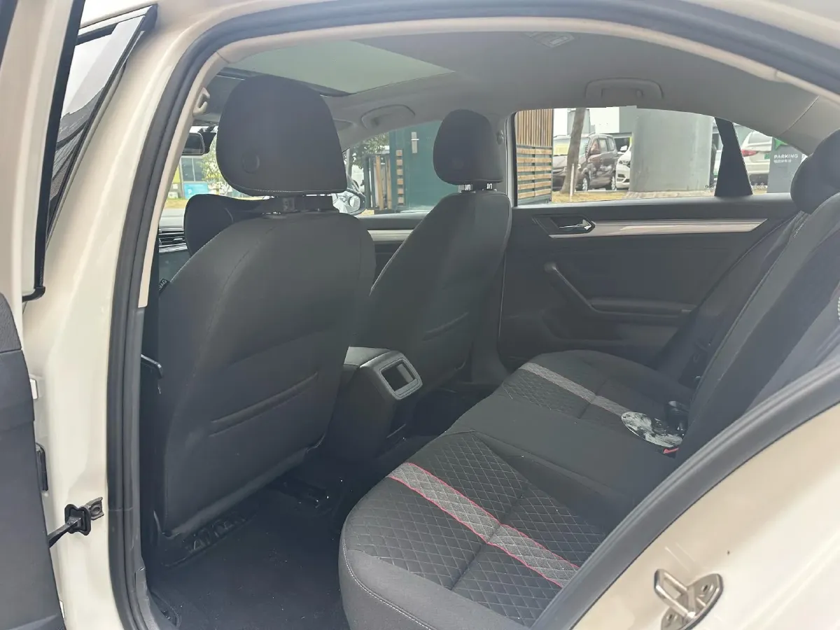 2019 Volkswagen Lamando 1.4T 131HP L4 7DCT,autocango,china used car exporter,china ev exporter,chinese used car exporter,chinese used ev exporter