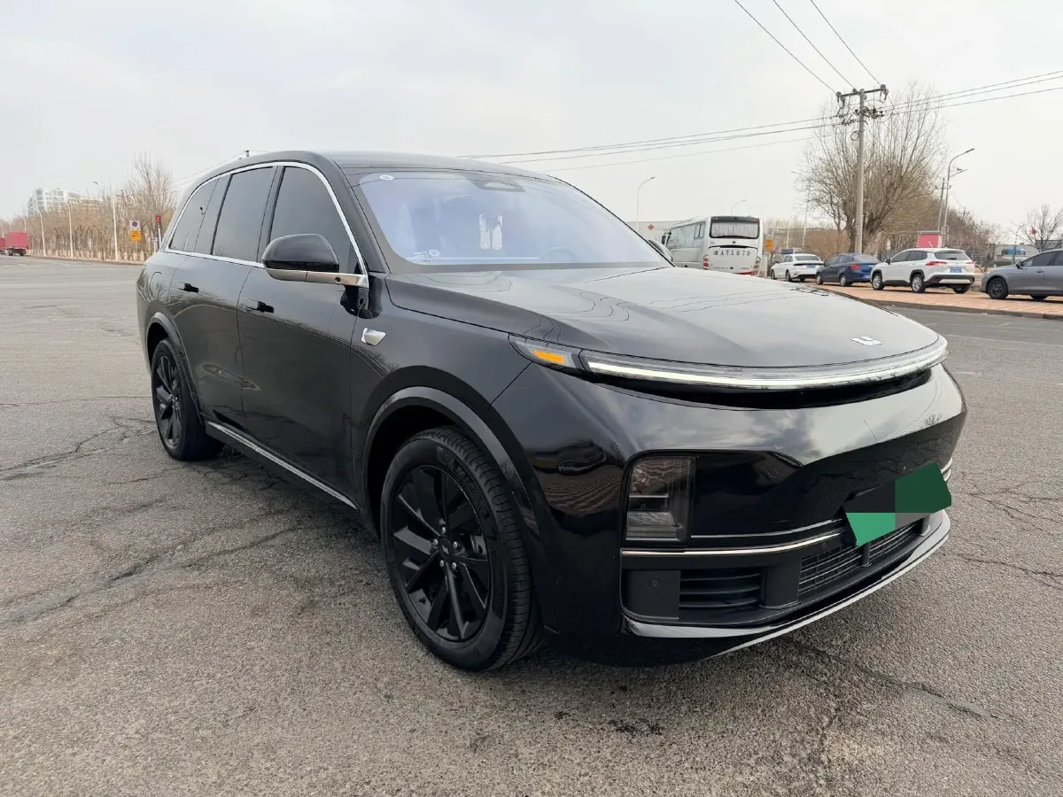 2023 Li L7 Range Extended 154HP REEV 40.9KWH,autocango,china used car exporter,china ev exporter,chinese used car exporter,chinese used ev exporter