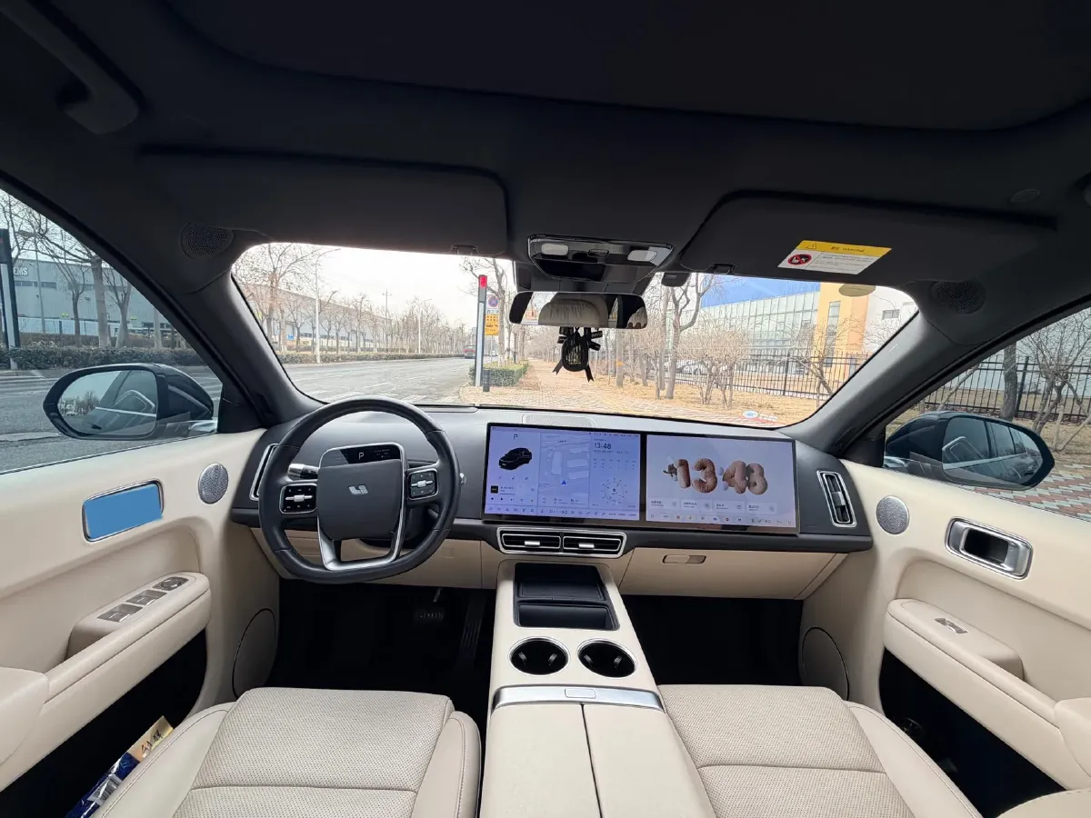 2023 Li L7 Range Extended 154HP REEV 40.9KWH,autocango,china used car exporter,china ev exporter,chinese used car exporter,chinese used ev exporter
