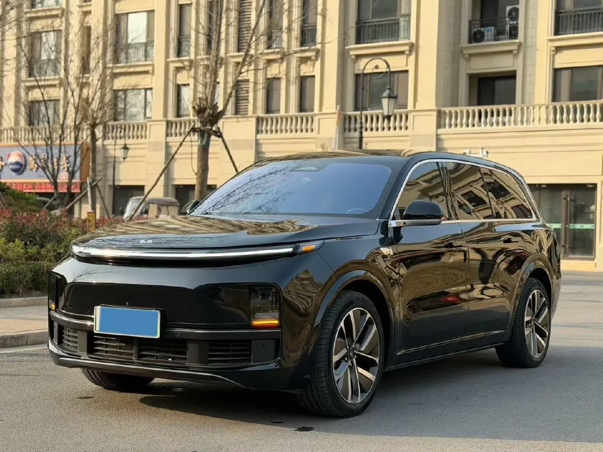 2023 Li L9 Range Extended 154HP REEV 42.6KWH,autocango,china used car exporter,china ev exporter,chinese used car exporter,chinese used ev exporter