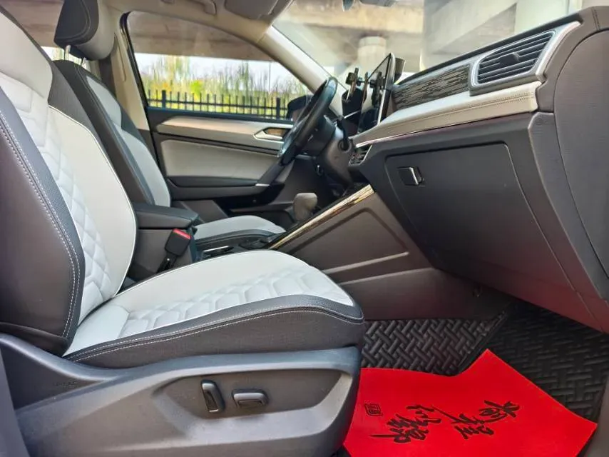 2023 Volkswagen Tayron 2.0T 186HP L4 7DCT,autocango,china used car exporter,china ev exporter,chinese used car exporter,chinese used ev exporter