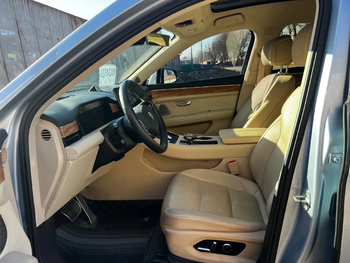 2022 Infiniti Q50L 2.0T 211HP L4 7AT,autocango,china used car exporter,china ev exporter,chinese used car exporter,chinese used ev exporter