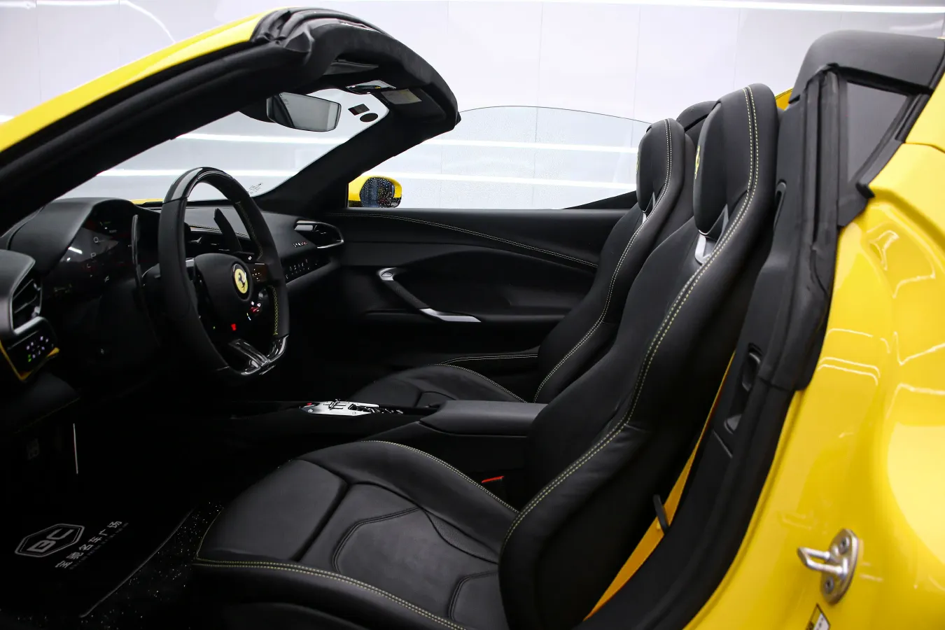 2022 Ferrari 296 3.0T 663HP V6 8DCT PHEV 7.45KWH,autocango,china used car exporter,china ev exporter,chinese used car exporter,chinese used ev exporter