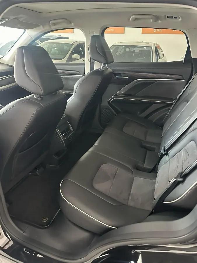 2021 Haval H6 1.5T 169HP L4 7DCT,autocango,china used car exporter,china ev exporter,chinese used car exporter,chinese used ev exporter