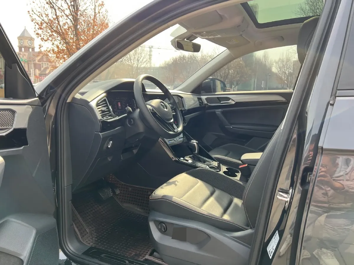 2021 Volkswagen Tayron 2.0T 186HP L4 7DCT,autocango,china used car exporter,china ev exporter,chinese used car exporter,chinese used ev exporter