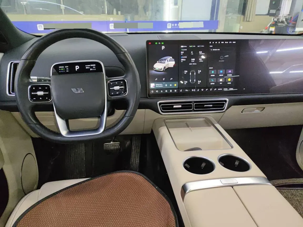 2022 Li L9 Range Extended 154HP REEV 42.6KWH,autocango,china used car exporter,china ev exporter,chinese used car exporter,chinese used ev exporter