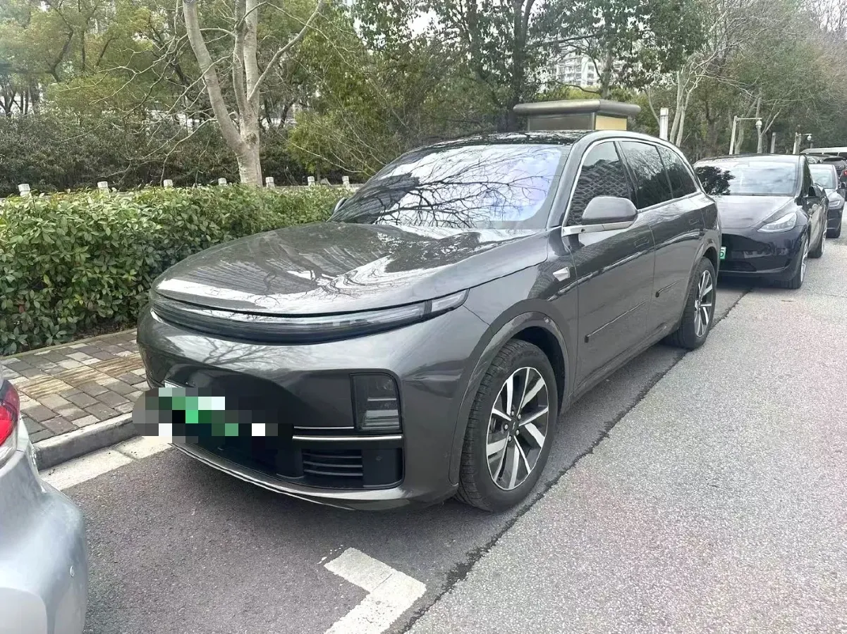 2023 Li L7 Range Extended 154HP REEV 40.9KWH,autocango,china used car exporter,china ev exporter,chinese used car exporter,chinese used ev exporter