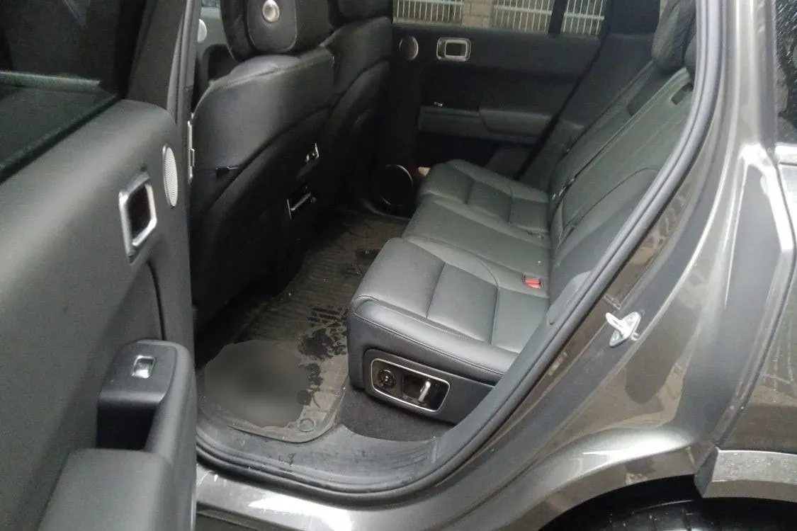 2023 Li L7 Range Extended 154HP REEV 40.9KWH,autocango,china used car exporter,china ev exporter,chinese used car exporter,chinese used ev exporter