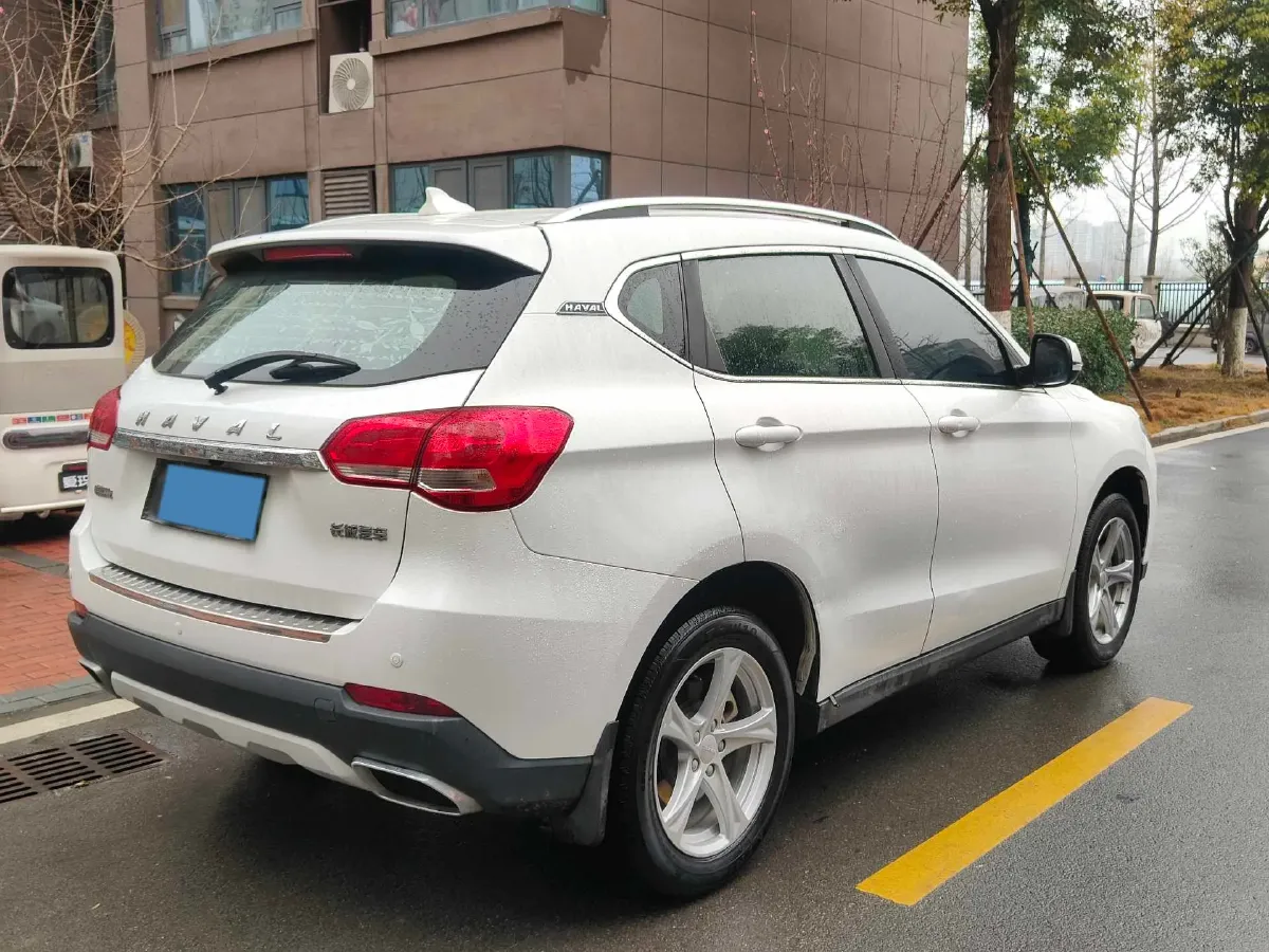 2018 Haval H2 1.5T 150HP L4 7DCT,autocango,china used car exporter,china ev exporter,chinese used car exporter,chinese used ev exporter