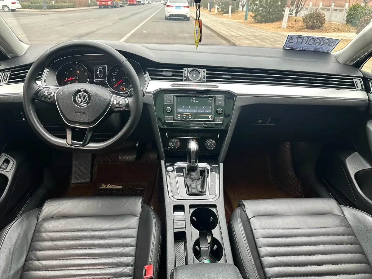 2019 Chevrolet Malibu XL 2.0T 241HP L4 9AT,autocango,china used car exporter,china ev exporter,chinese used car exporter,chinese used ev exporter