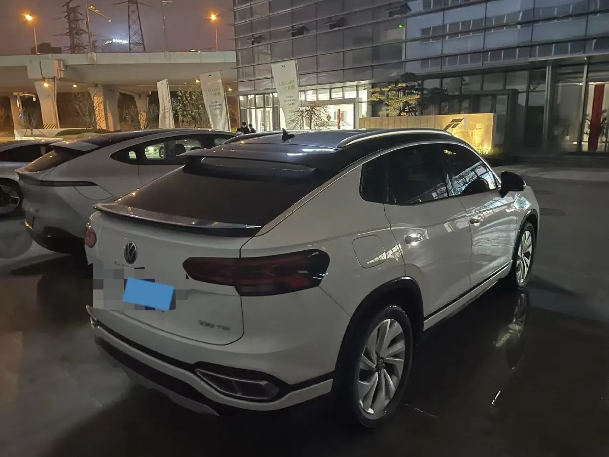 2020 Volkswagen Tayron X 2.0T 186HP L4 7DCT,autocango,china used car exporter,china ev exporter,chinese used car exporter,chinese used ev exporter
