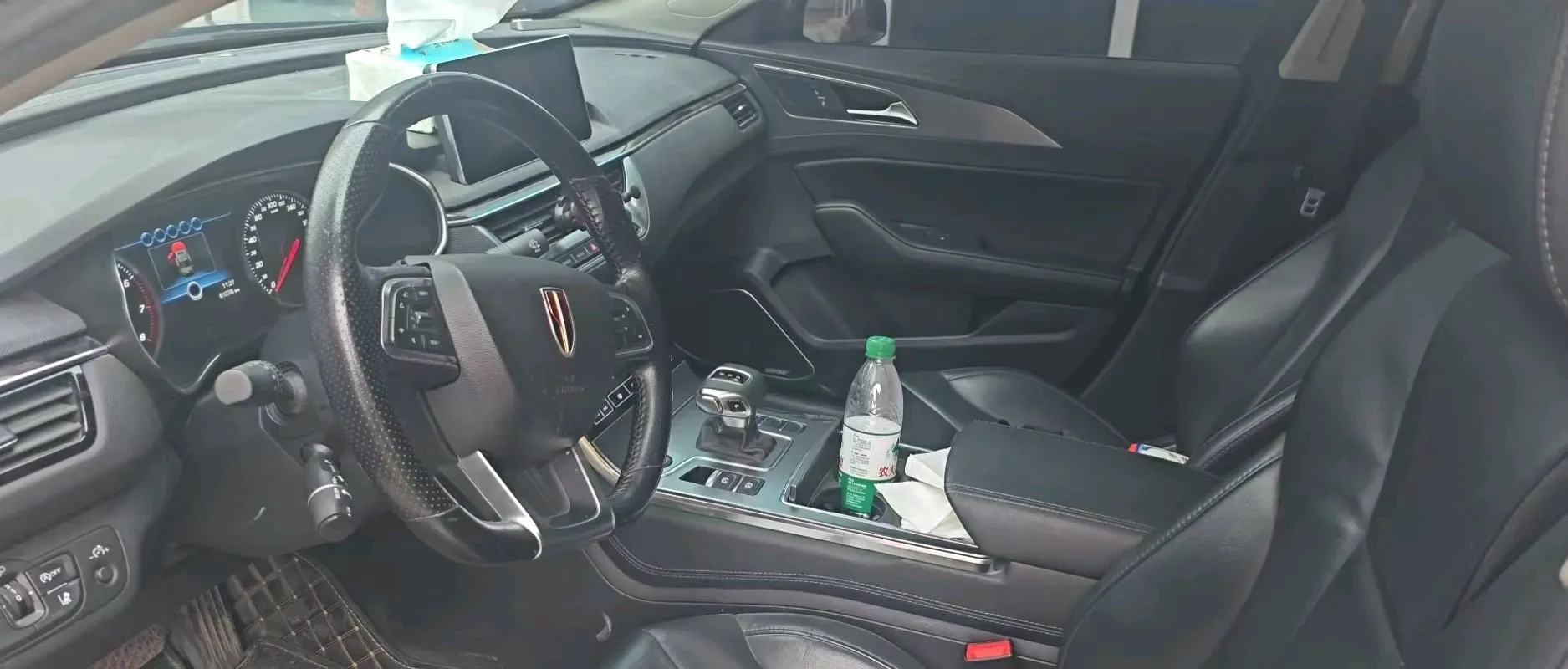 2020 HongQi H5 1.8T 197HP L4 6AT,autocango,china used car exporter,china ev exporter,chinese used car exporter,chinese used ev exporter