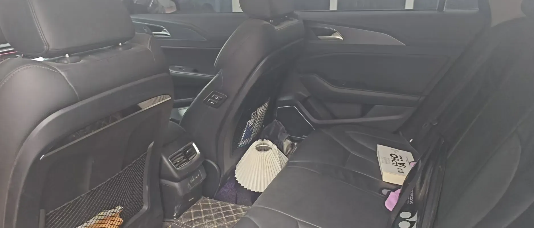 2020 HongQi H5 1.8T 197HP L4 6AT,autocango,china used car exporter,china ev exporter,chinese used car exporter,chinese used ev exporter