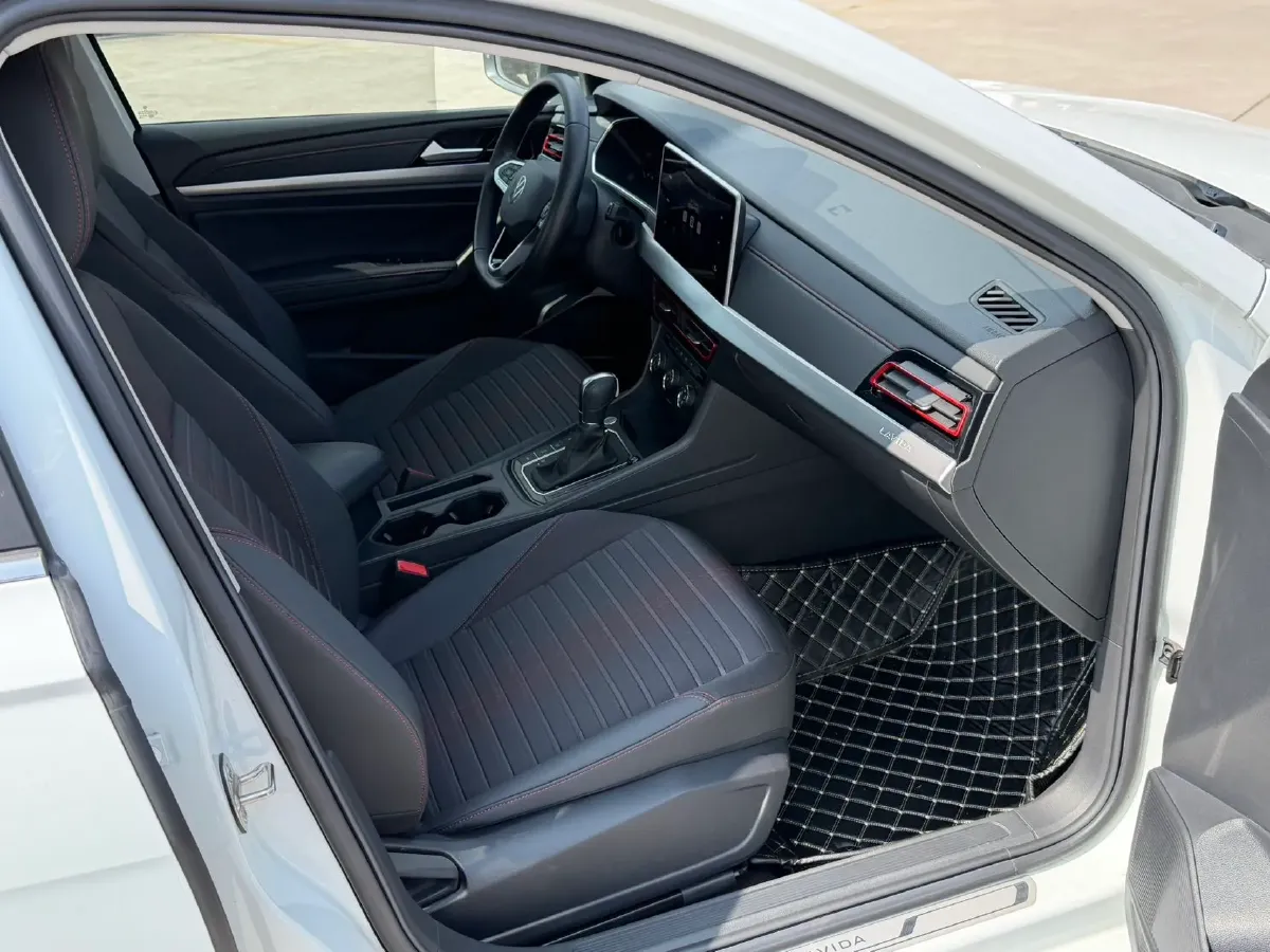 2023 Volkswagen Lavida 1.5T 160HP L4 7DCT,autocango,china used car exporter,china ev exporter,chinese used car exporter,chinese used ev exporter