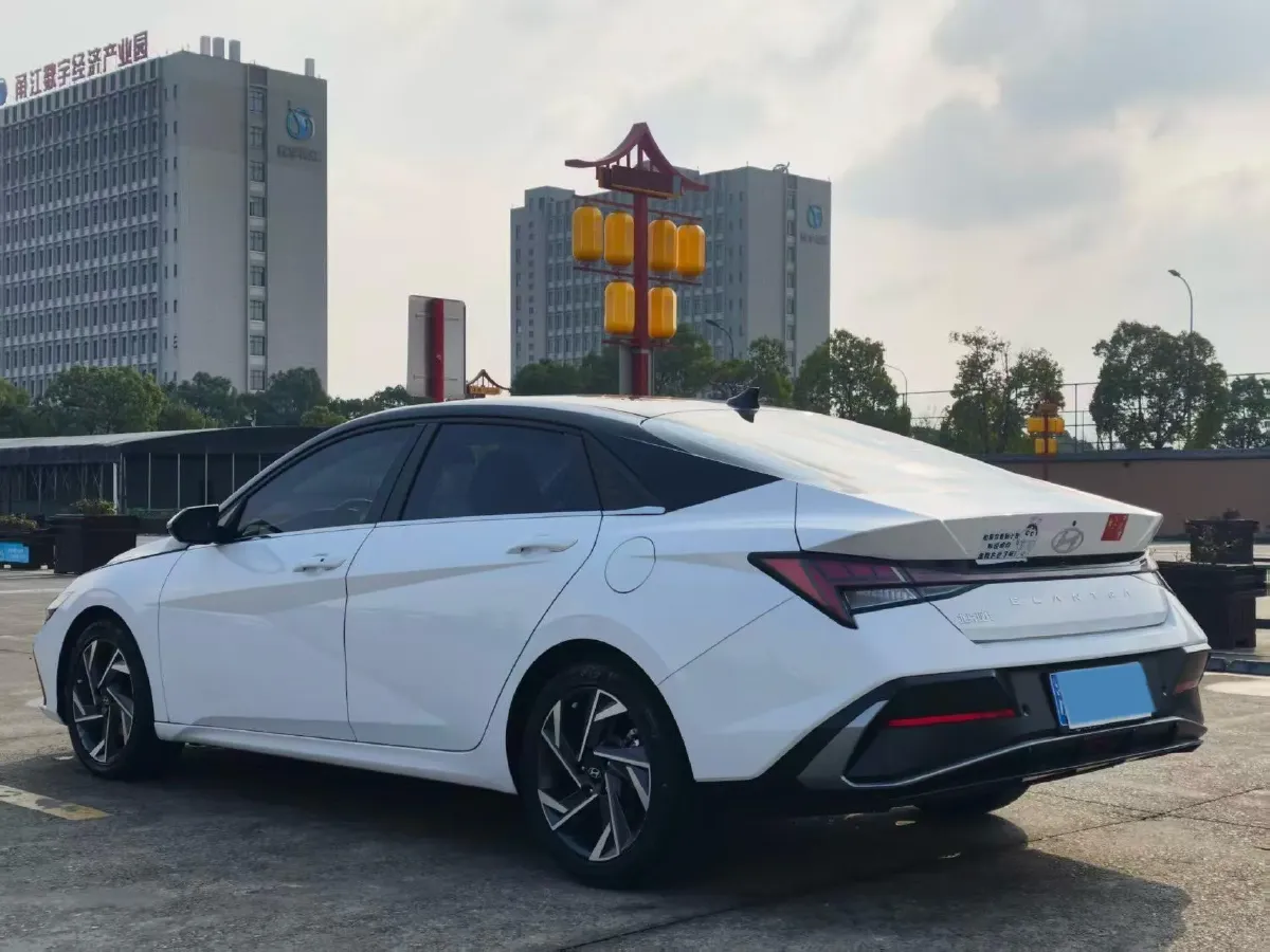 2023 Hyundai Elantra 1.5L 115HP L4 CVT,autocango,china used car exporter,china ev exporter,chinese used car exporter,chinese used ev exporter